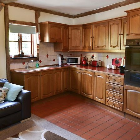 Lake House Cottage Finchingfield エクステリア 写真