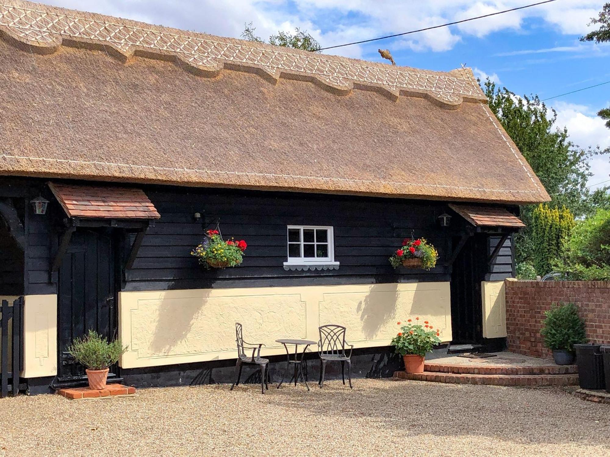 Lake House Cottage Finchingfield エクステリア 写真