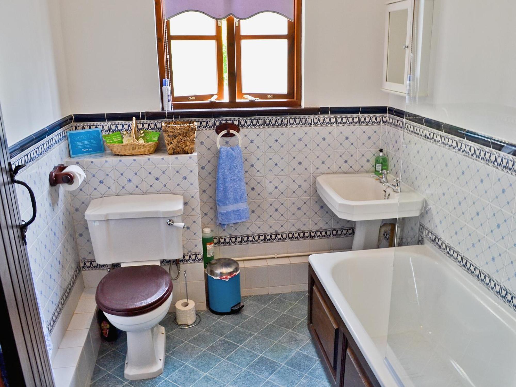 Lake House Cottage Finchingfield エクステリア 写真